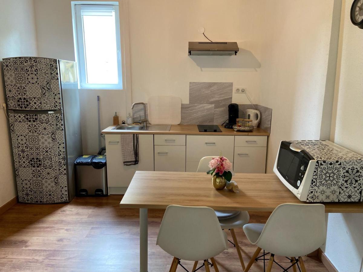 Le Chene: Petit Chalet Cosy Proche De Mulhouse Riedisheim Exterior photo